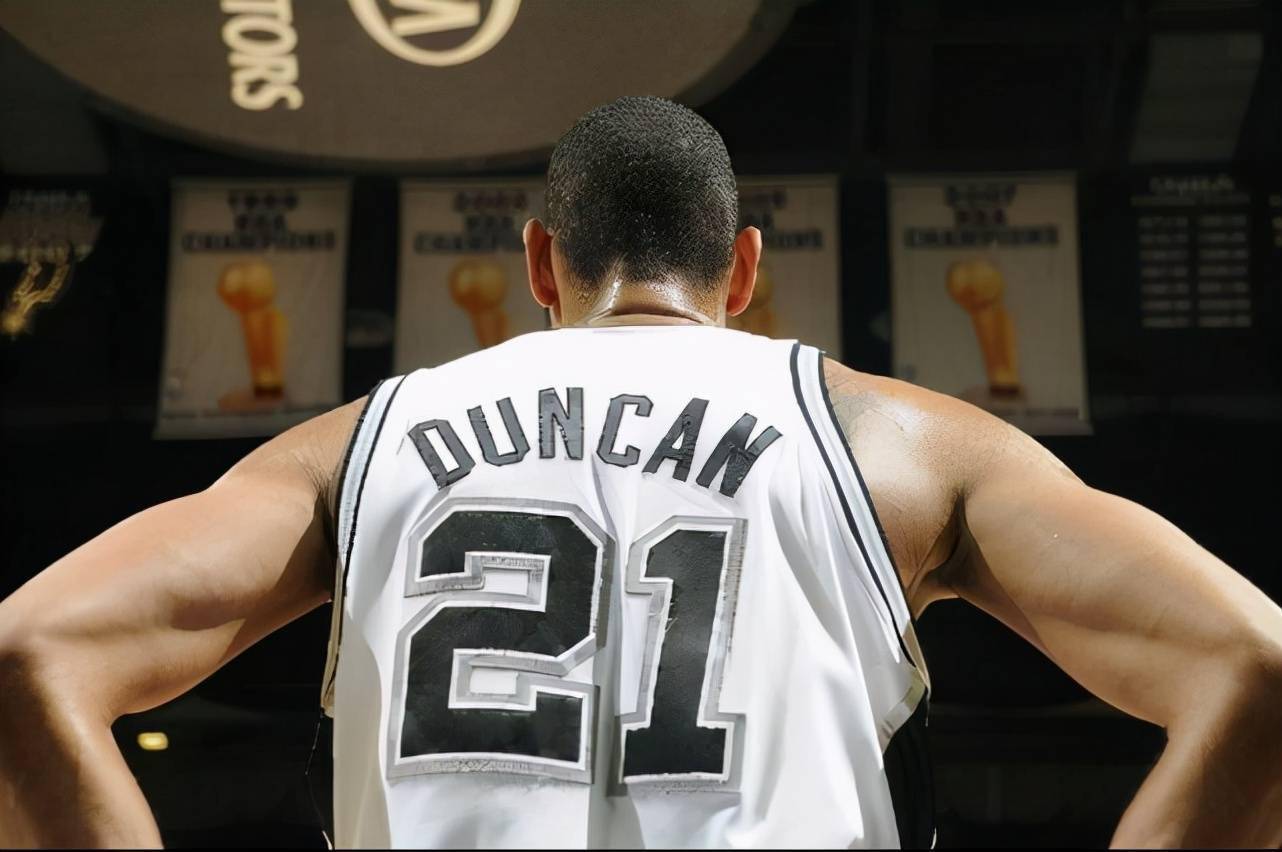 许多队伍采 许多队伍采