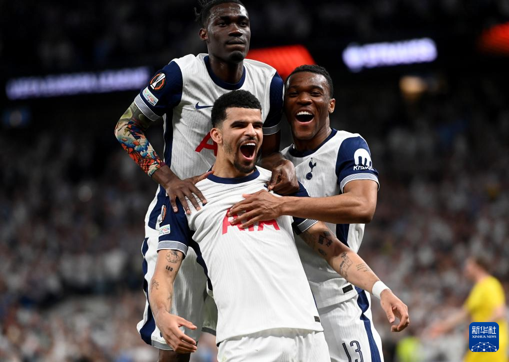 他在8周内 他在8周内