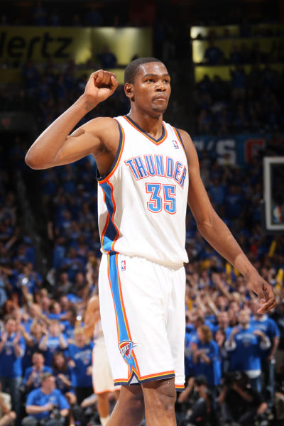 经纪人：因西涅仍配得上高水平联赛，拉齐奥对他感兴趣