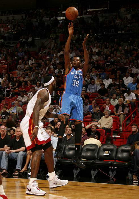 官宣引入 官宣引入