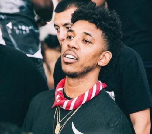 让侧翼与外 让侧翼与外